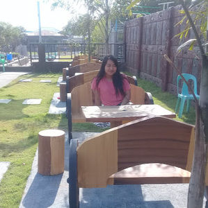 Meet your Posher, Michelle